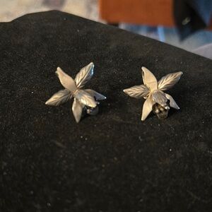 Vintage 925 Orchid screw back earrings